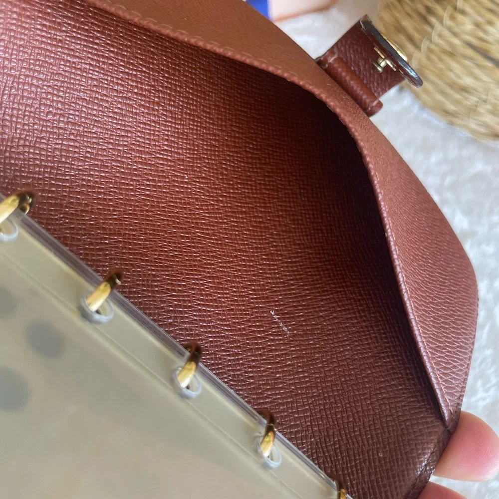 Louis Vuitton agenda pm size🤎🤎🤎🤎💜💜💜